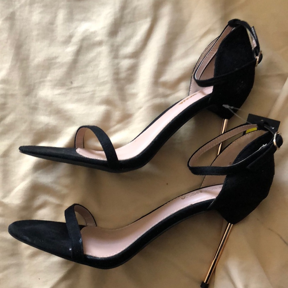 Black fashion nova heels